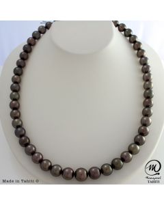 Tahitian Pearl Necklace Choker on ManaGirl