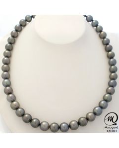 Beautiful Tahitian Pearl Necklace Choker