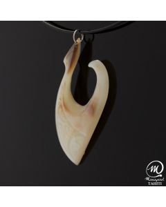 Tahitian Nacre Pendant