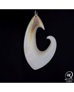 Tahitian Nacre Pendant