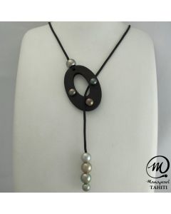 Wood Pendant with Tahitian Pearls